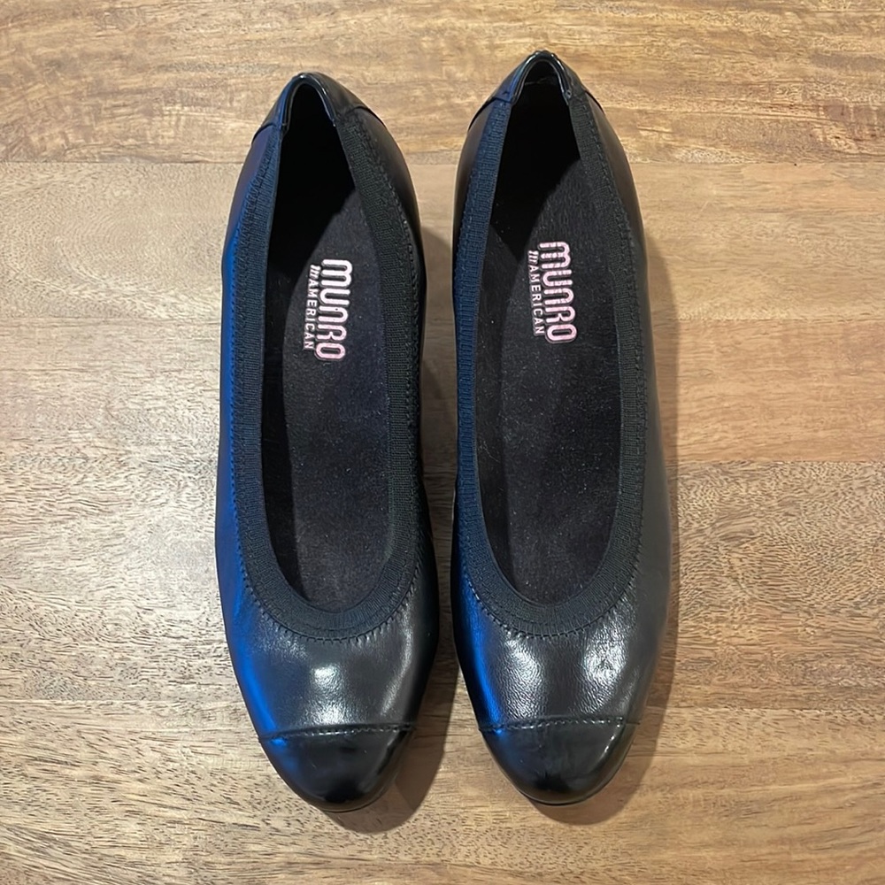Munro pumps
